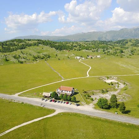 Motel Zaborje Плужине Екстериор снимка