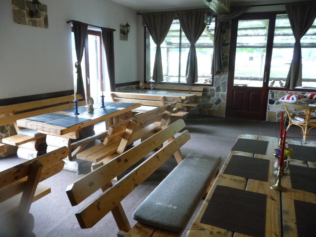 Motel Zaborje Плужине Екстериор снимка