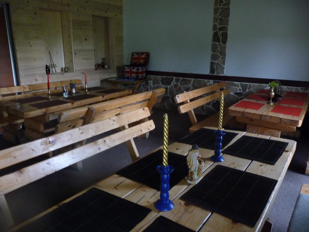 Motel Zaborje Плужине Екстериор снимка